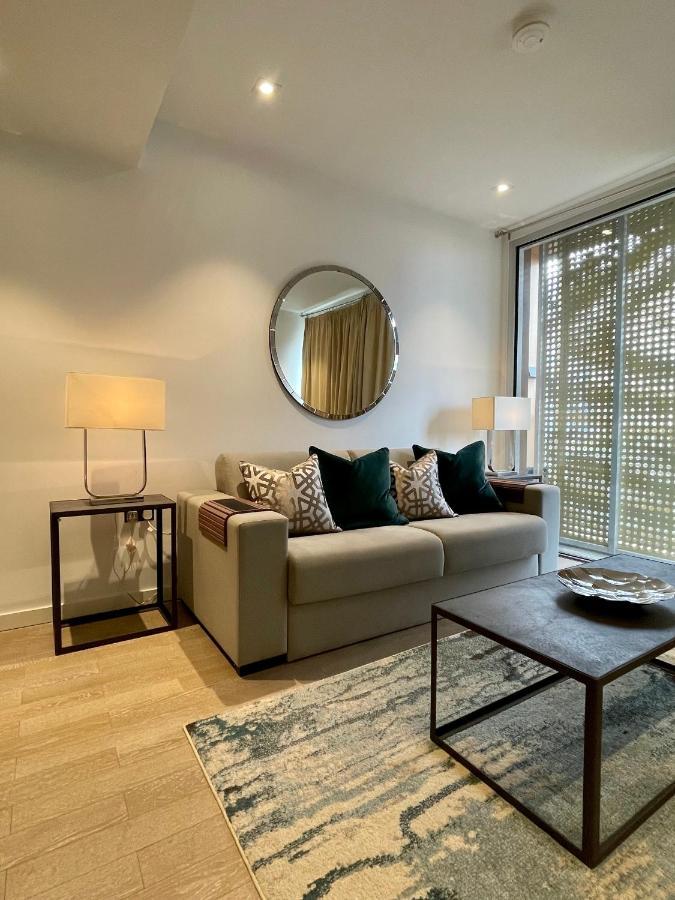Battersea Power Station Living Apartment London Exterior photo
